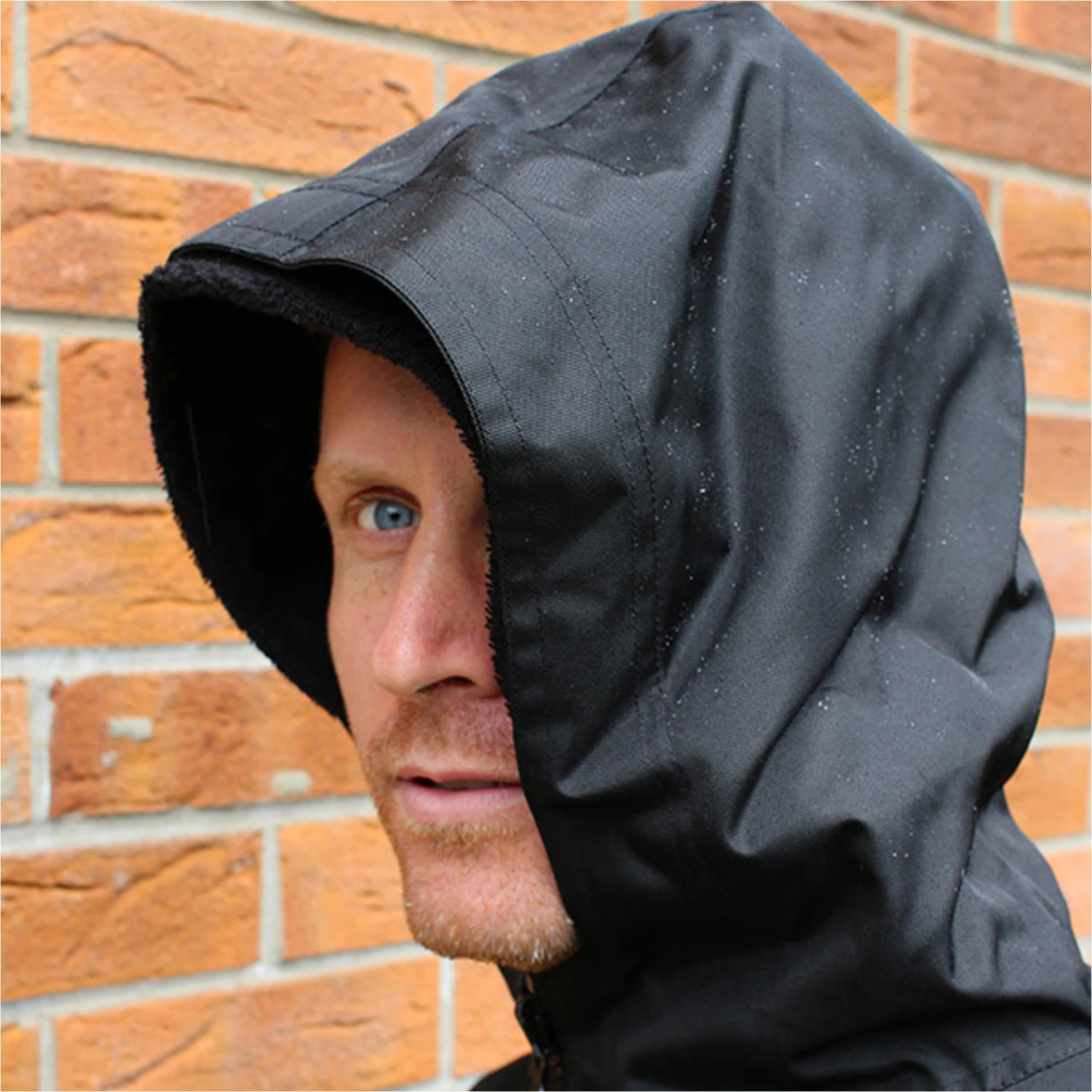 Northcore Beach Basha Pro 4 Season Changing Robe / Poncho - Image 3