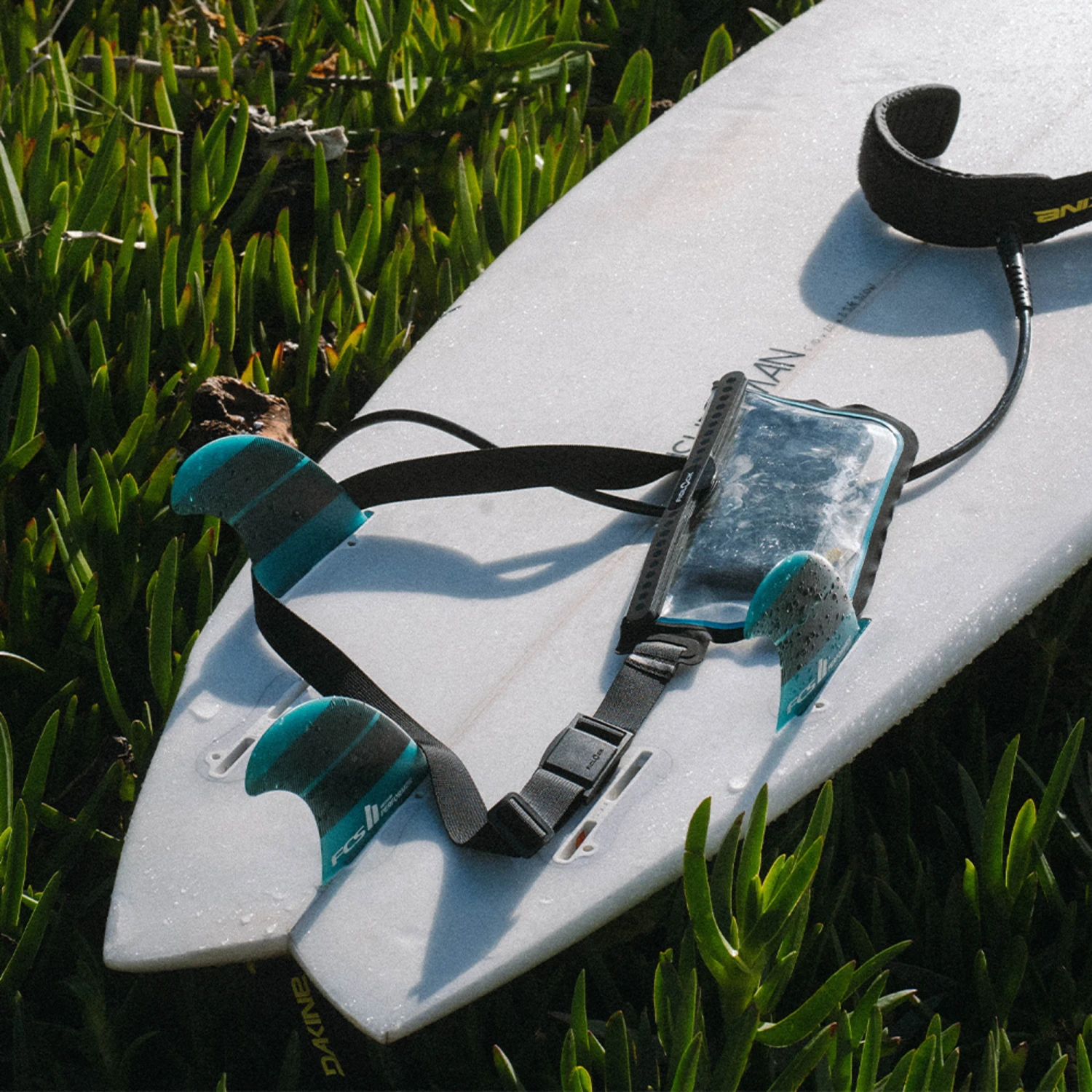 Fidlock Magnetic Sling Dry Bag - Image 2