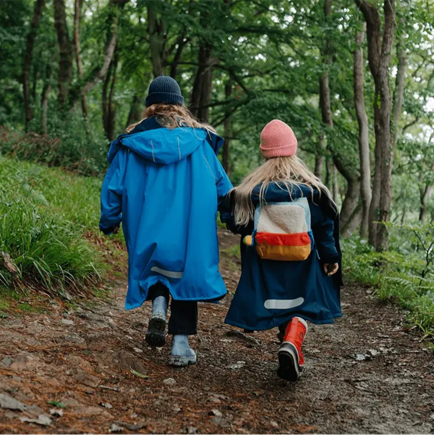 Red Paddle Co. Junior Dry Pro Change Robe / Poncho - Image 7