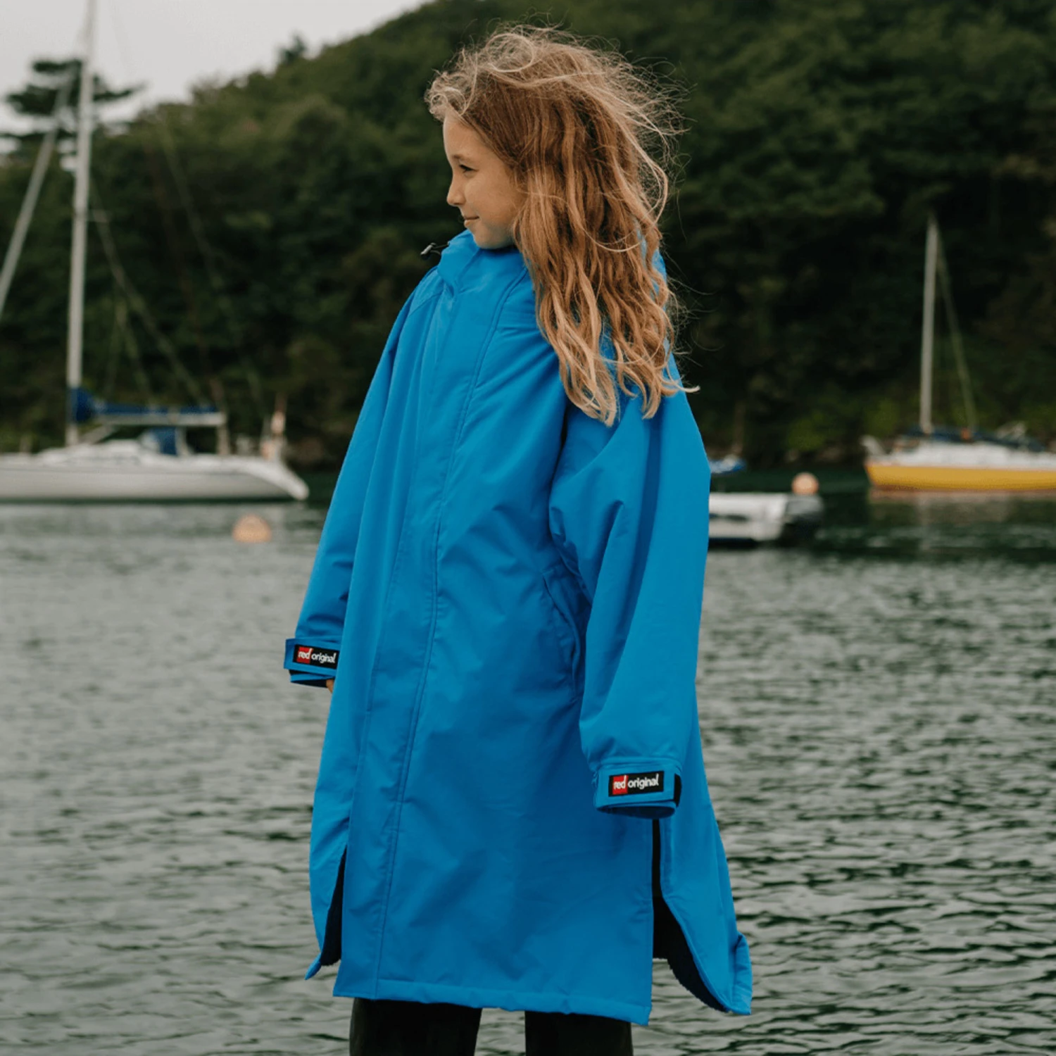 Red Paddle Co. Junior Dry Pro Change Robe / Poncho - Image 5