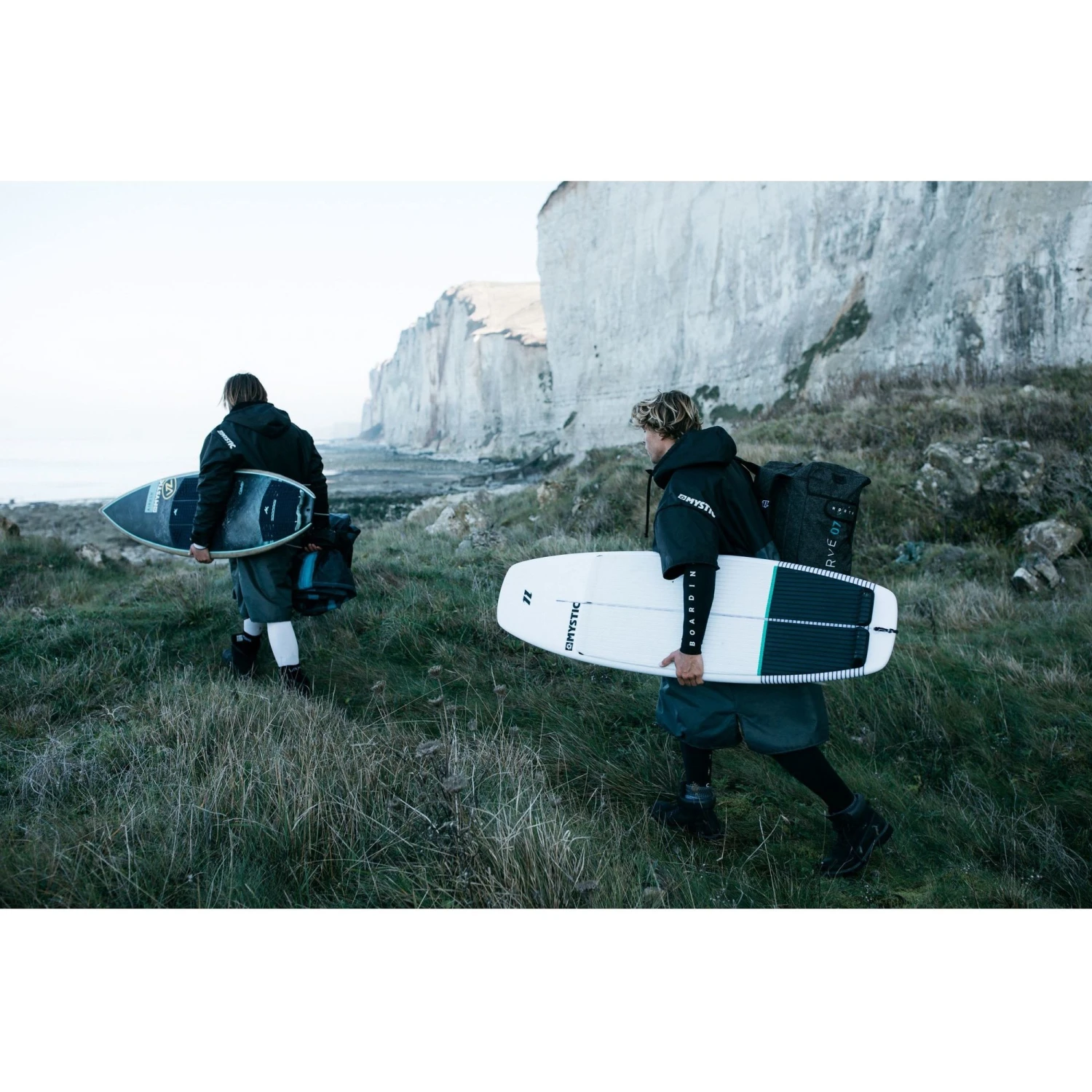 Mystic Deluxe Explore Poncho / Changing Robe - Image 8